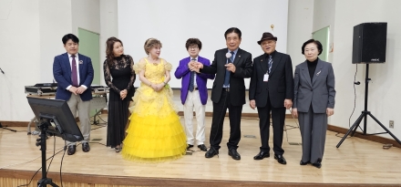 “배움, 공연, 미디어가 만났다”... 천안시니어대학, 혁신적 창립 선포