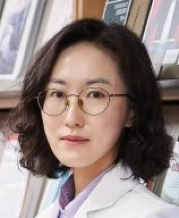 [전문의 칼럼] “노인 불면증 방치하면 치매 위험 2배 증가”