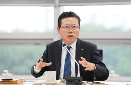 장기수 천안시장 “부서 간 협업과 책임 행정으로 미래 먹거리 선점해야”